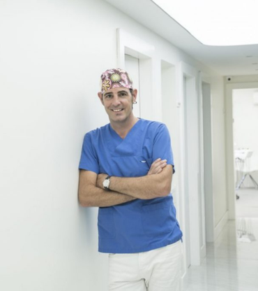 Diş Hekimi Engin Aksoy | Galeri 36